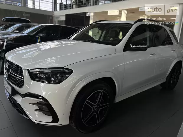 Mercedes-Benz GLE-Class Base