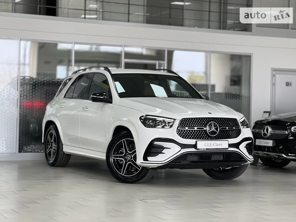 Mercedes-Benz GLE-Class Base