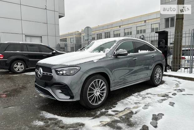 Mercedes-Benz GLE-Class Base