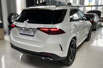 Mercedes-Benz GLE-Class Base