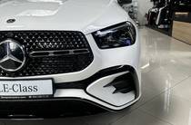 Mercedes-Benz GLE-Class Base