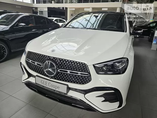 Mercedes-Benz GLE-Class Base