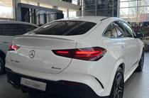 Mercedes-Benz GLE-Class Base