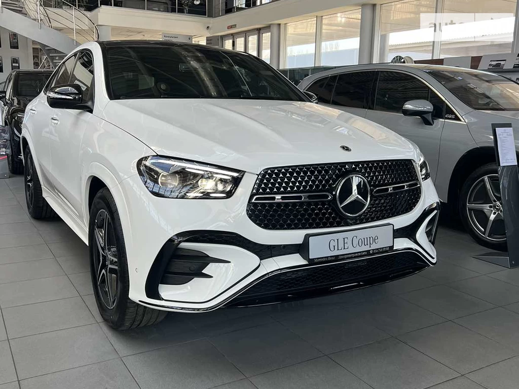 Mercedes-Benz GLE-Class Base