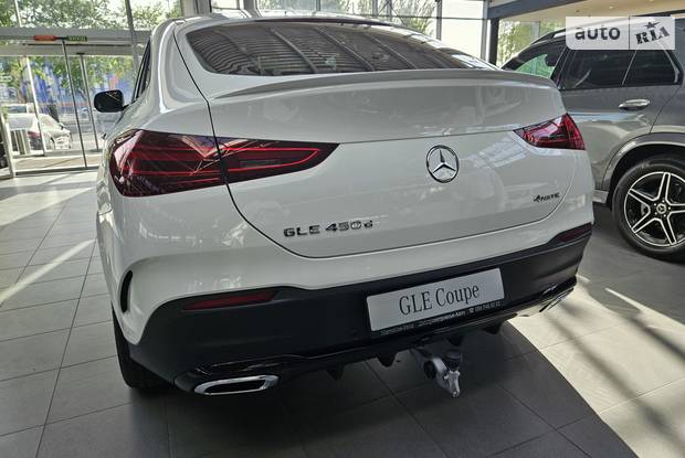 Mercedes-Benz GLE-Class Base