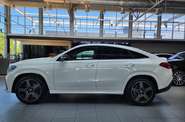 Mercedes-Benz GLE-Class Base