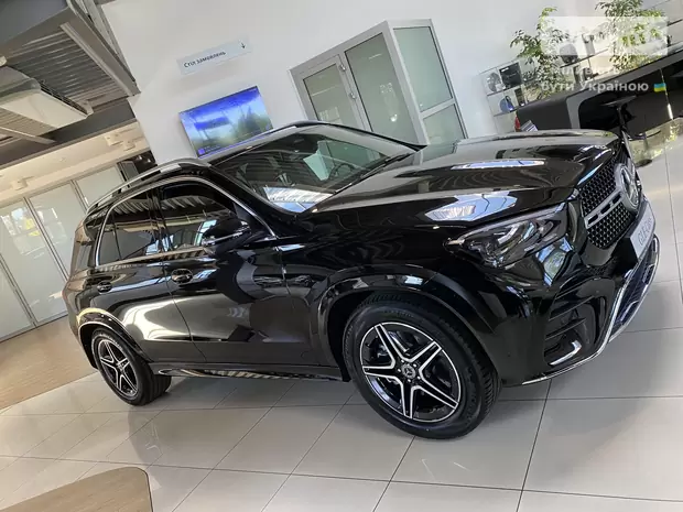 Mercedes-Benz GLE-Class Base