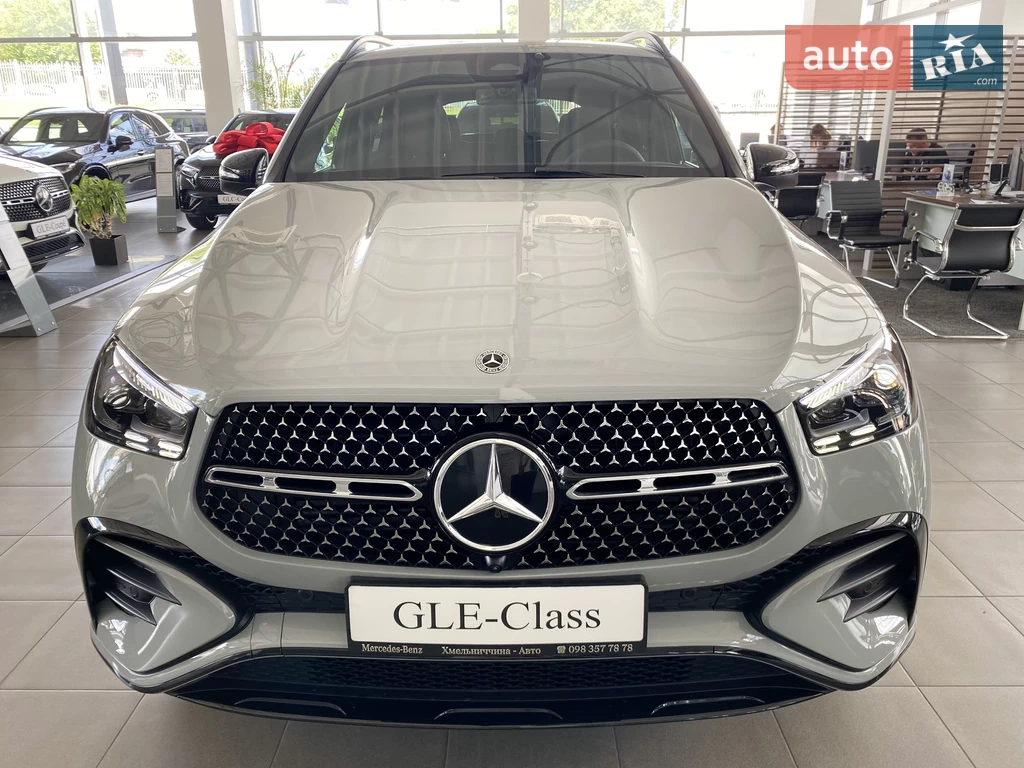 Mercedes-Benz GLE-Class Base