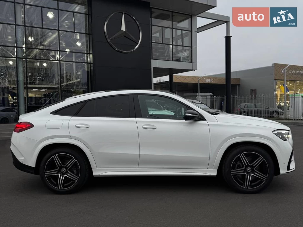 Mercedes-Benz GLE-Class Base