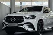 Mercedes-Benz GLE-Class Base