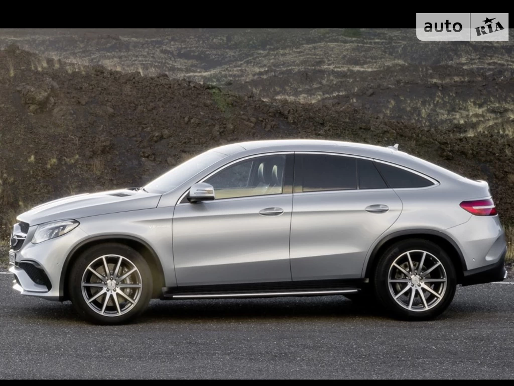 Mercedes-Benz GLE-Class Base