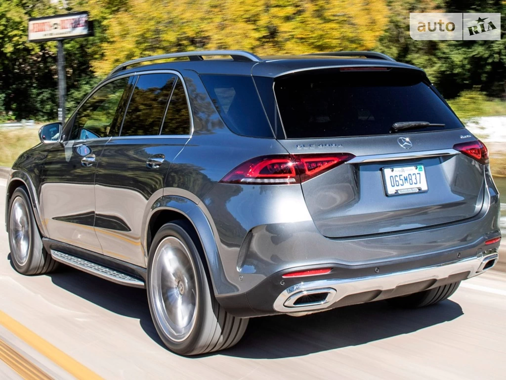 Mercedes-Benz GLE-Class Base