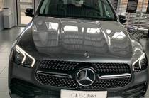 Mercedes-Benz GLE-Class Base