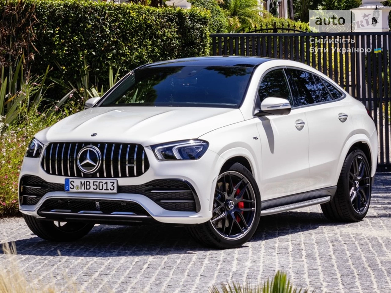 Mercedes-Benz GLE-Class Base