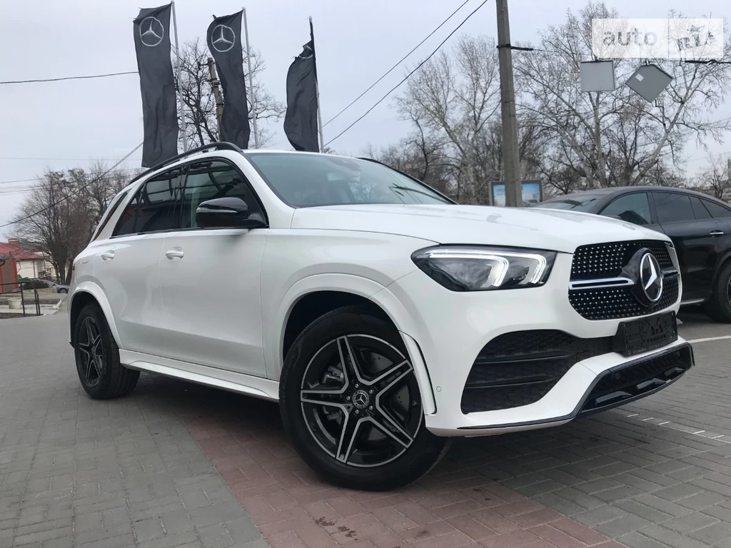 Mercedes-Benz GLE-Class Base