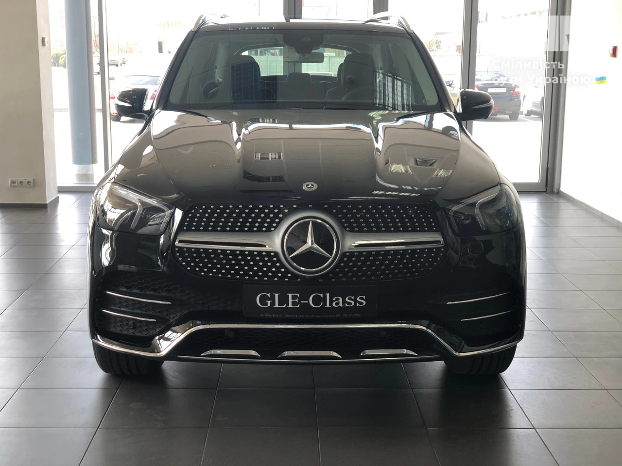 Mercedes-Benz GLE-Class Base