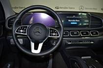 Mercedes-Benz GLE-Class Base