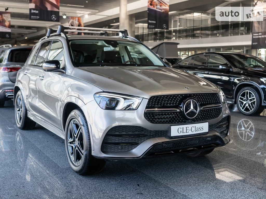 Mercedes-Benz GLE-Class Base