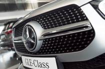 Mercedes-Benz GLE-Class Base