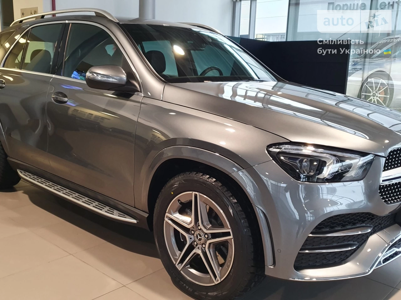 Mercedes-Benz GLE-Class Base