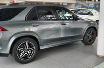 Mercedes-Benz GLE-Class Base