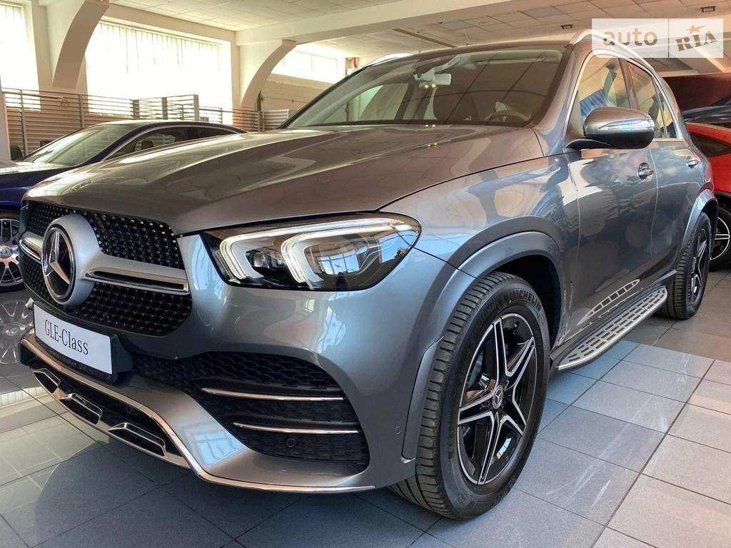 Mercedes-Benz GLE-Class Base