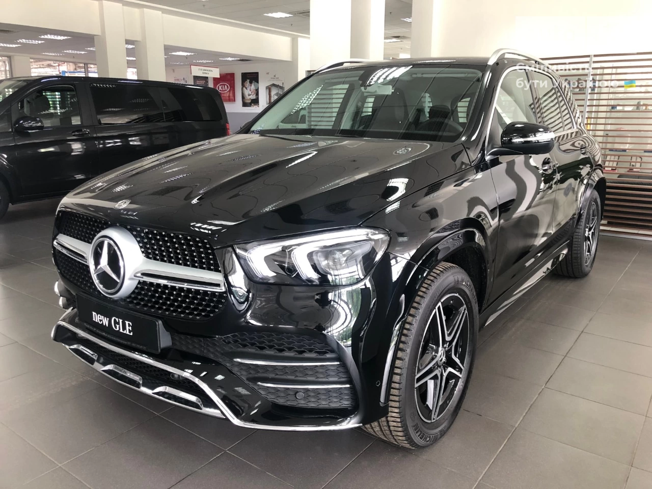 Mercedes-Benz GLE-Class Base