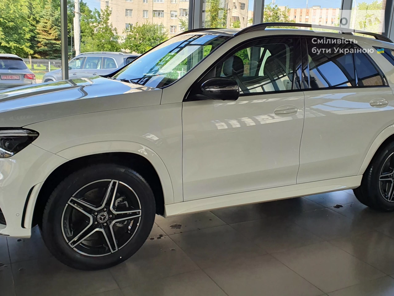 Mercedes-Benz GLE-Class Base