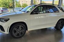 Mercedes-Benz GLE-Class Base