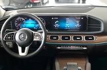 Mercedes-Benz GLE-Class Base