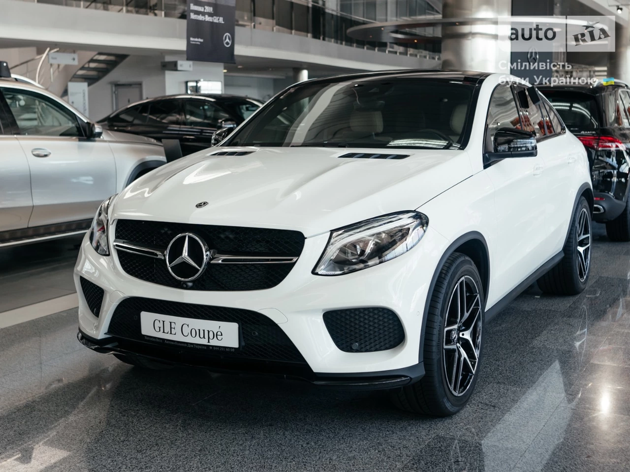 Mercedes-Benz GLE-Class Base