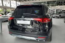 Mercedes-Benz GLE-Class Base