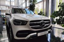 Mercedes-Benz GLE-Class Base