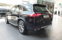 Mercedes-Benz GLE-Class Base