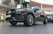 Mercedes-Benz GLE-Class Base