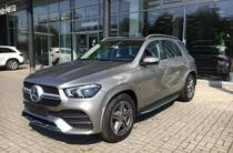 Mercedes-Benz GLE-Class Base