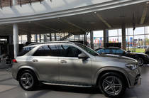 Mercedes-Benz GLE-Class Base