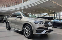 Mercedes-Benz GLE-Class Base