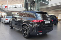 Mercedes-Benz GLE-Class Base