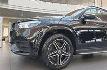 Mercedes-Benz GLE-Class Base