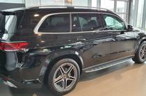 Mercedes-Benz GLS-Class Base