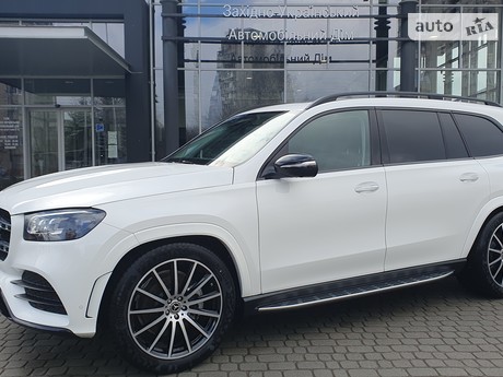 Mercedes-Benz GLS-Class 2023