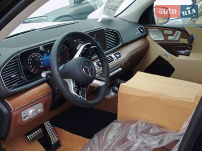 Новый Mercedes-Benz GLS-Class 2025 - фото 5