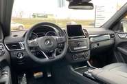 Mercedes-Benz GLS-Class Base