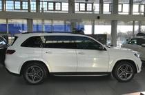 Mercedes-Benz GLS-Class Base