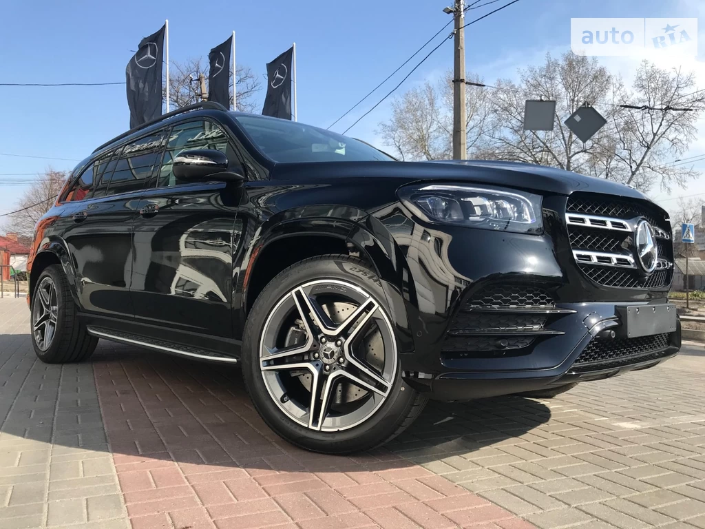 Mercedes-Benz GLS-Class Base