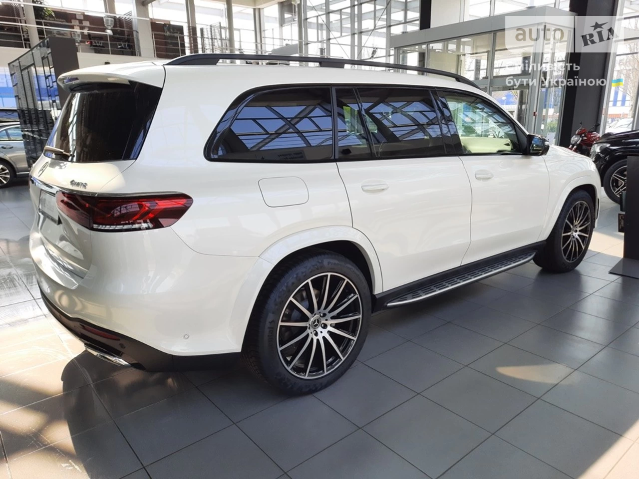 Mercedes-Benz GLS-Class Base