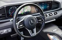 Mercedes-Benz GLS-Class Base