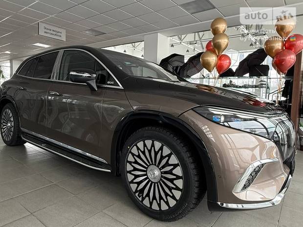 Кроссовер Mercedes-Benz Maybach EQS SUV 2025 в Хмельницкий