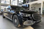 Mercedes-Benz Maybach Base